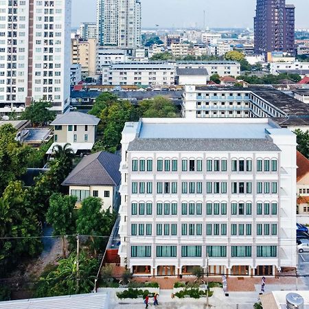 Vst Punnawithi Hotel Bangkok Exterior photo