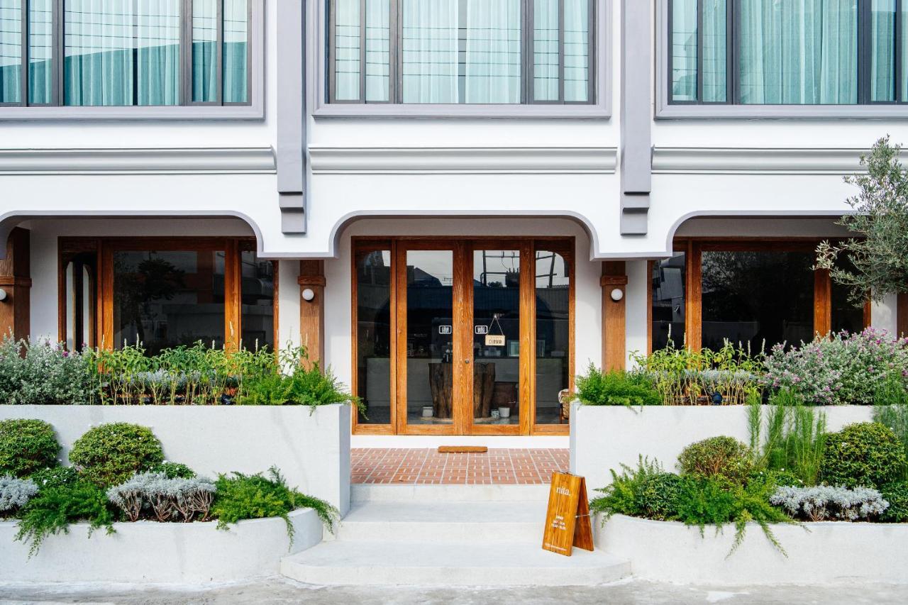 Vst Punnawithi Hotel Bangkok Exterior photo